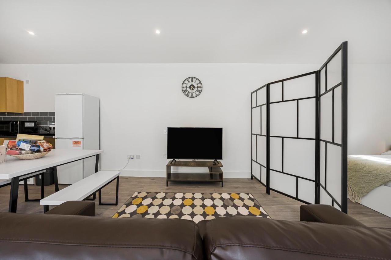 Apartament London Haven At Rutland House Ilford Zewnętrze zdjęcie
