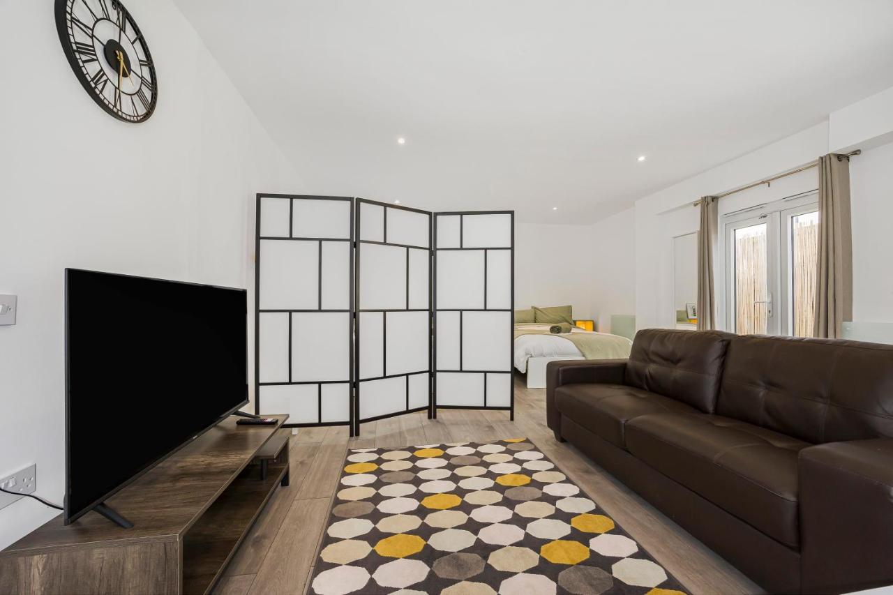 Apartament London Haven At Rutland House Ilford Zewnętrze zdjęcie